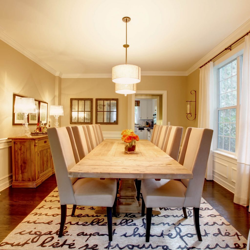 Choosing the Best Rug for Your Dining Room | Gregory's Paint and Flooring